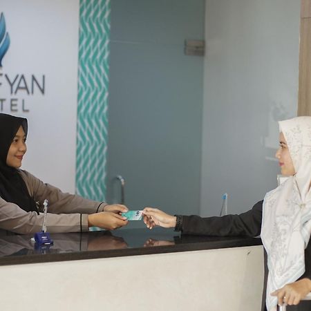 Sofyan Hotel Soepomo Yakarta Exterior foto
